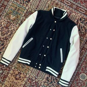 Aéropostale bomber jacket
